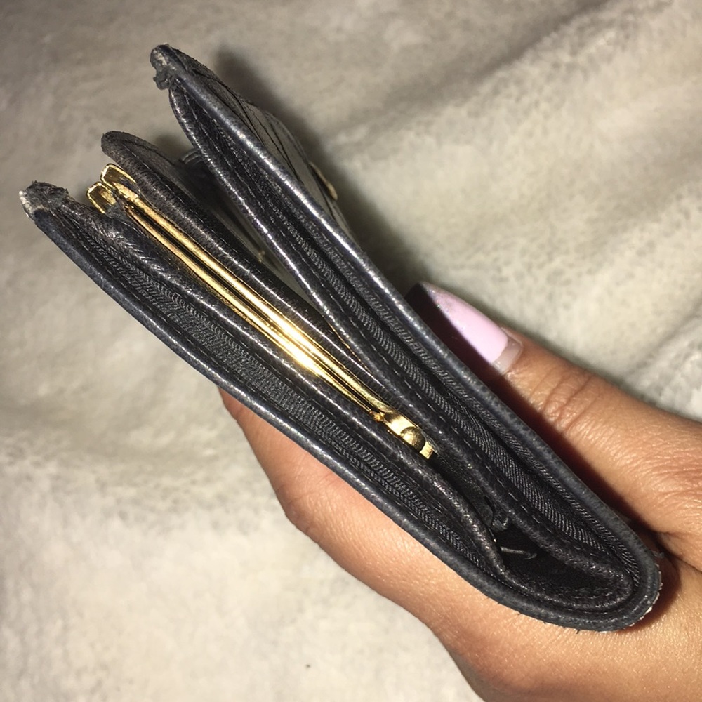 ❌❌Sold on Tradesy❌❌Vintage Chanel Lambskin Wallet - Picture 7 of 8